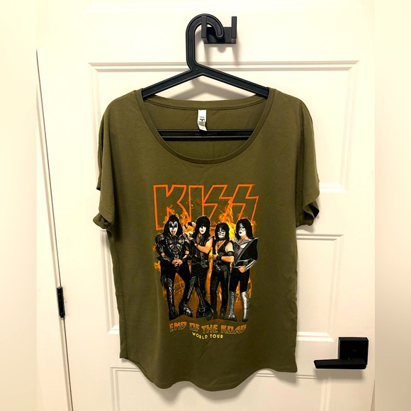 NWOT KISS medium t-shirt - Picture 1 of 6
